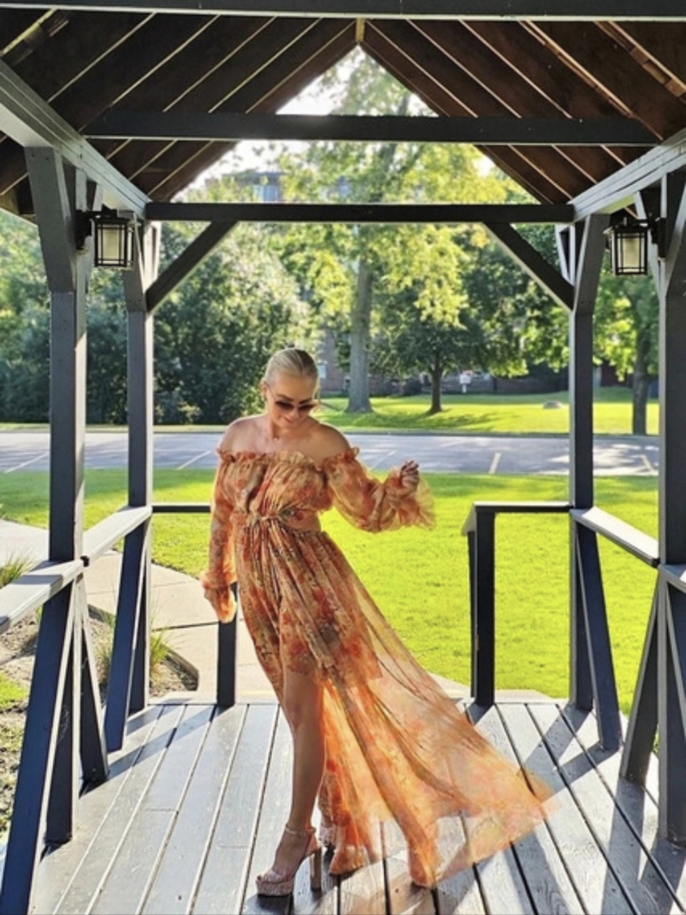 Joanna Muzyk Atelier Floral Off-Shoulder Maxi Dress MIMI BOUTIQUE - Picture 6 of 10